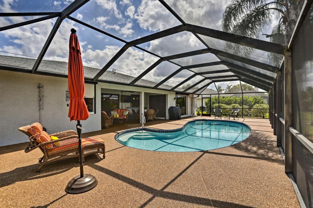 Pet-Friendly Fort Myers Home With Patio And Grill! ノース・フォート・マイヤーズ エクステリア 写真